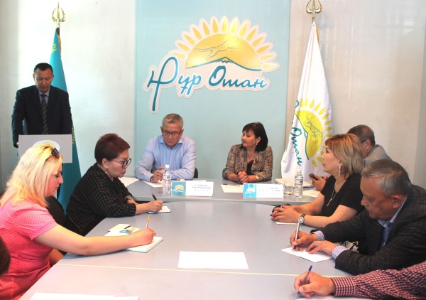 На депутатском контроле