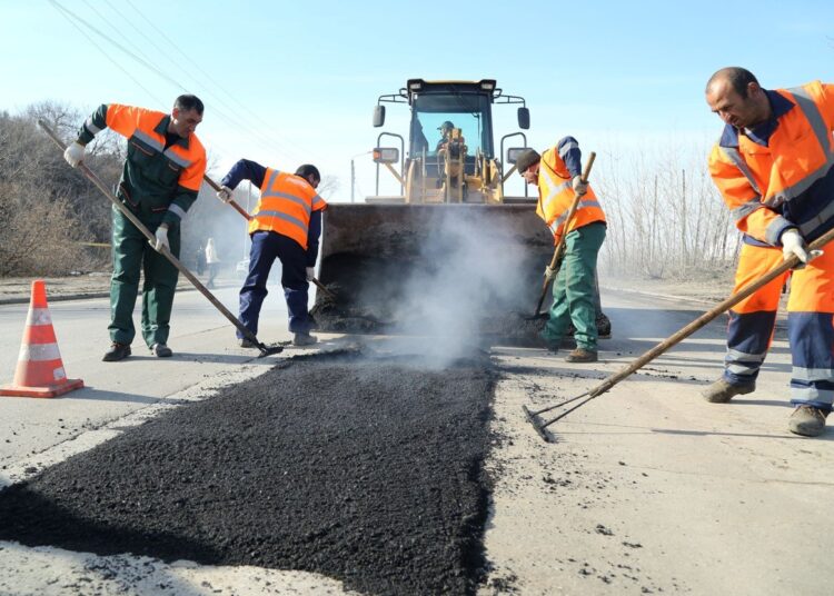 Биыл 137 шақырым жол жөнделеді