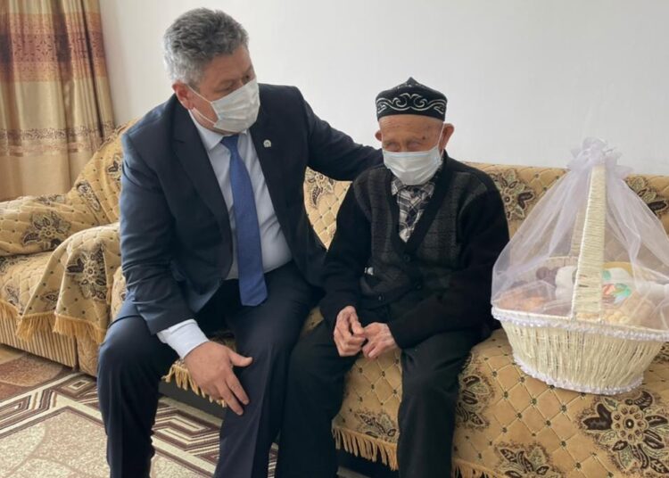 Қаһарман Қабден аға