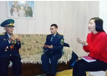 Сен құрметте оны, қарағым!