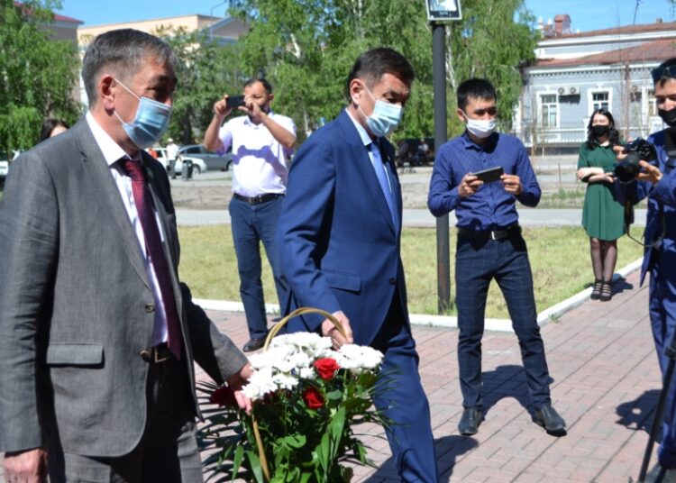 Тарихқа тағзым