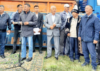 ЕЛЕКЕ САЗЫНДАҒЫ ЕҢБЕК ТОЙЫ