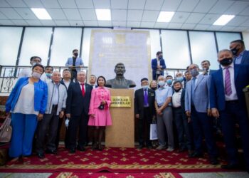 Бірегей тарихи миссияға адал болу – университетке артылған аманат