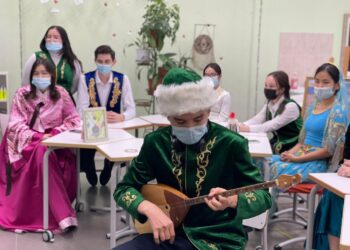 Семей мен Мумбай