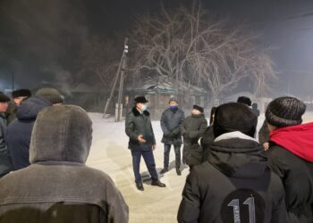 ЖАРЫҚТАНДЫРУ