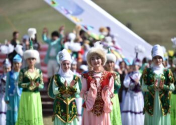 ҰЛЫСТЫҢ ҰЛЫ КҮНІ