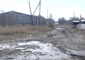 «Ауылға бөлінген 2 миллиард теңге қайда?»: Көкшетау тұрғындары әкімнен жұмсалған қаржының есебін талап етті