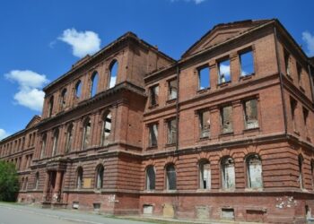 КӨНЕ ҒИМАРАТТАР ҚАЛПЫНА КЕЛТІРІЛСЕ…