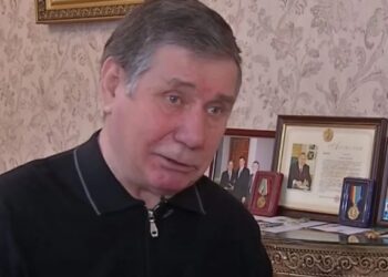 «Ұлыма қатал жаза сұраймын»: Алматылық зейнеткер ұлының қамауға алынуын талап етті