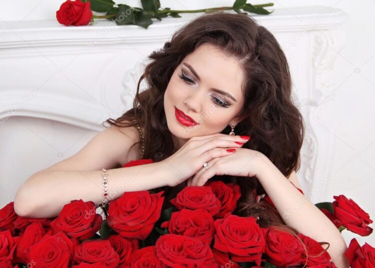 Қызға қандай гүл сыйлаған жөн?