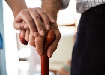 Қазақстанда зейнет жасын төмендету мәселесі қашан қаралады?