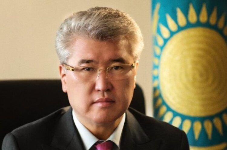 Желіде Арыстанбек Мұхамедиұлы өз-өзіне қол жұмсау туралы ақпарат пайда болды