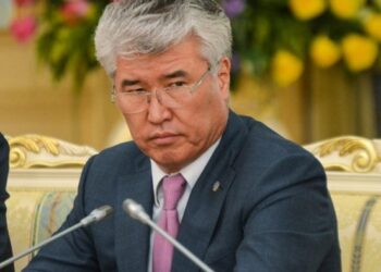 Антикор Арыстанбек Мұхамедиұлының үйіне тінту жүргізді