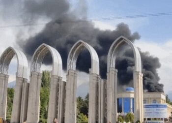 Алматыда «Атакентте» ірі өрт сөндірілді