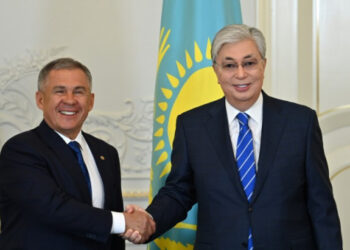 Қасым-Жомарт Тоқаев Татарстан Президенті Рустам Миннихановпен кездесті