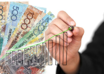 Маусым айынан бастап қазақстандықтар үшін зейнетақы мен жәрдемақы өседі