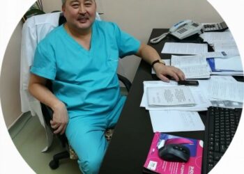 БІЛІКТІ ДӘРІГЕР, БІЛГІР ХИРУРГ