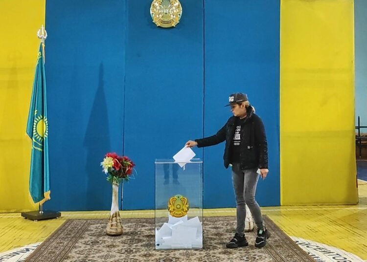 ЕЛ ЕРТЕҢІ ҮШІН ТАҢДАУ ЖАСАУДА