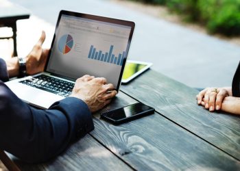 БИЗНЕСІҢДІ ОНЛАЙН ТІРКЕ