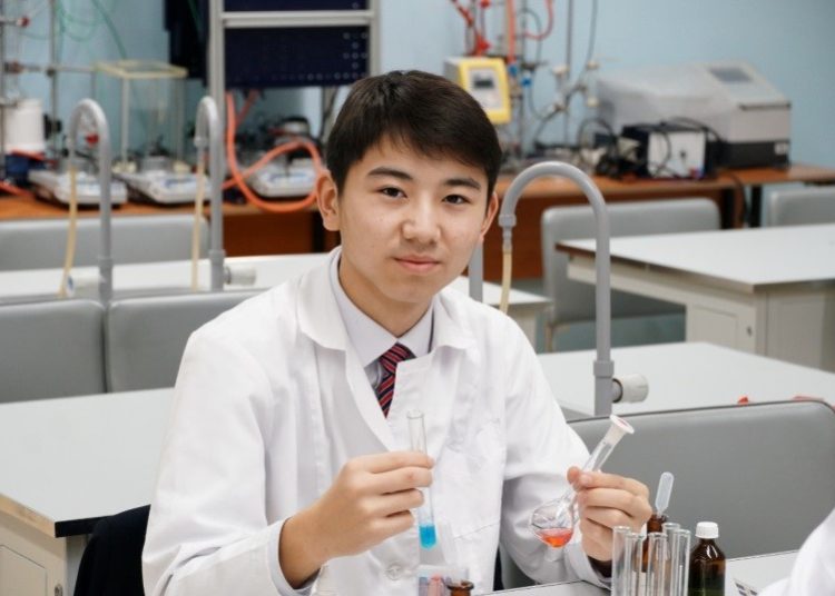 ШЫҢҒЫС «ТУЙМААДАДА» ТОП ЖАРДЫ