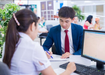 ӘДЕП НОРМАЛАРЫ ТҮСІНДІРІЛДІ