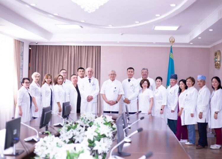 КАДРЛАР МЕГАПОЛИСТЕРГЕ АҒЫЛУДА