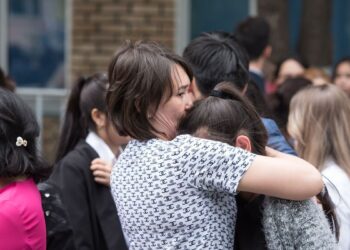 Оқуға түскен 137 студент білім грантынан айырылды