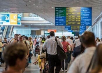 Ресей тұрғындары елін тастап, жаппай Қазақстан мен жақын елдерге ұшып жатыр