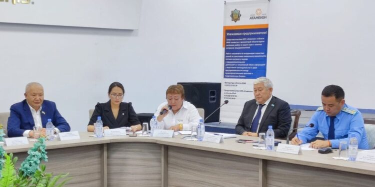 «ЕРКІН МИКРОФОН» ФОРМАТЫНДАҒЫ ФОРУМ