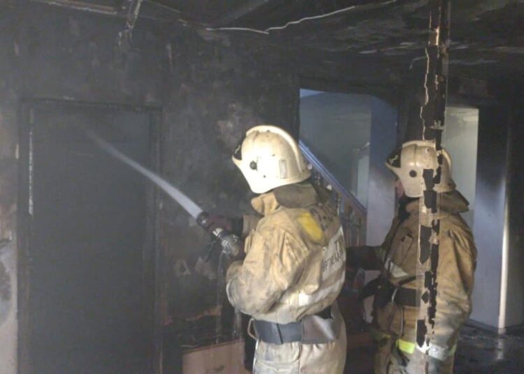 БӘЙШЕШЕК КӨШЕСІНДЕ ҮЙ ӨРТЕНДІ