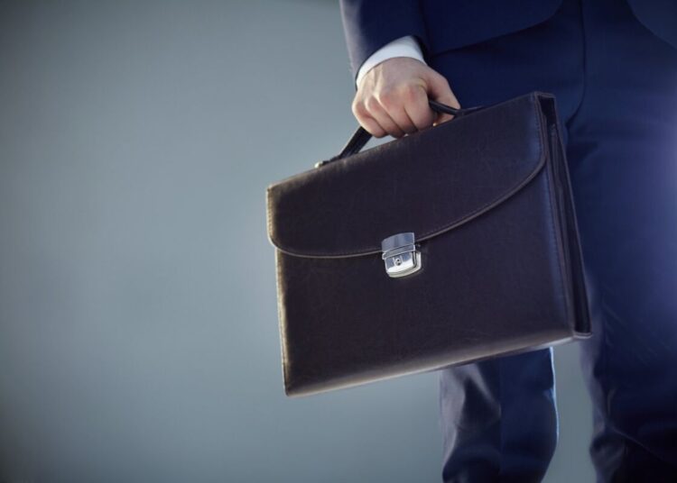 Абай облысының әкімі бірінші топтағы мүгедек жанды кеңесшісі етіп тағайындады