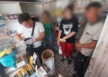 Абай облысында дүкенінде есірткі затын сақтаған әйел ұсталды