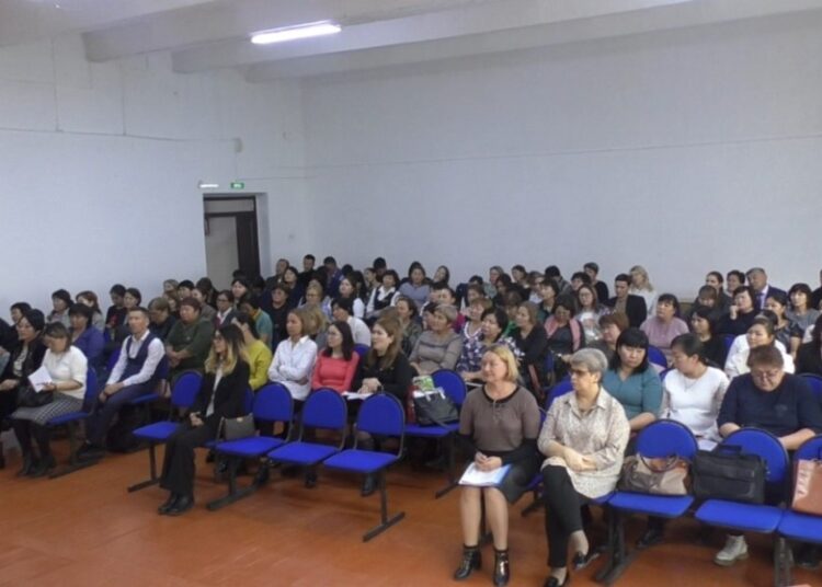 ҚАЛА ПЕДАГОГТЕРІ БАС ҚОСТЫ