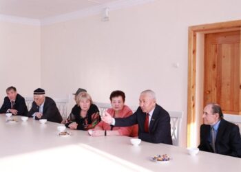 АРДАГЕРЛЕРМЕН КЕЗДЕСТІ