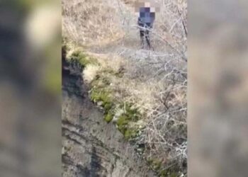 Түркістан облысының тұрғыны қарызын қайтармас үшін көршісін өзенге алдап шақырып, жардан құлатып жіберген