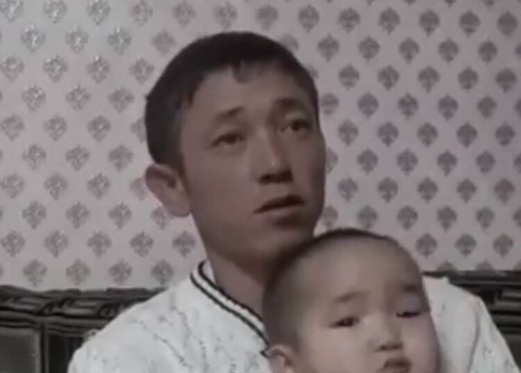 Семейде 4 баланың әкесі сотталды: үкім шыққан соң оған 3 бөлмелі пәтер сыйға берілді