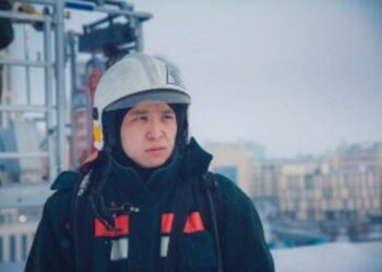 Қызыл жалыннан 3 адамды құтқарамын деп денесінің 80%-ын күйік шалған Астаналық өрт сөндіруші комаға түсті (видео)