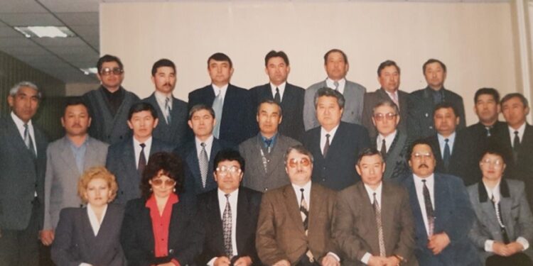 30 ЖЫЛ ҚАРЖЫЛЫҚ БАҚЫЛАУ КҮЗЕТІНДЕ