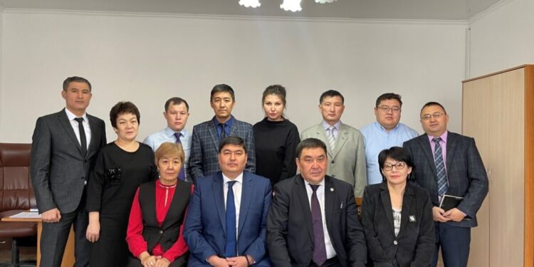 30 ЖЫЛ ҚАРЖЫЛЫҚ БАҚЫЛАУ КҮЗЕТІНДЕ