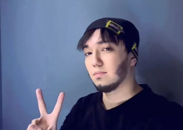 Сақал өсіріп алған Димаш Құдайберген сөзге қалды