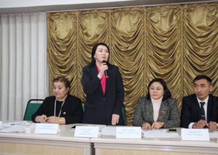 ҰЛТ ҰСТАЗЫН ҰЛЫҚТАҒАН БАЙҚАУ