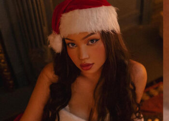 Атышулы Шырын Нарчаева ашық суреттерімен желіні шулатты