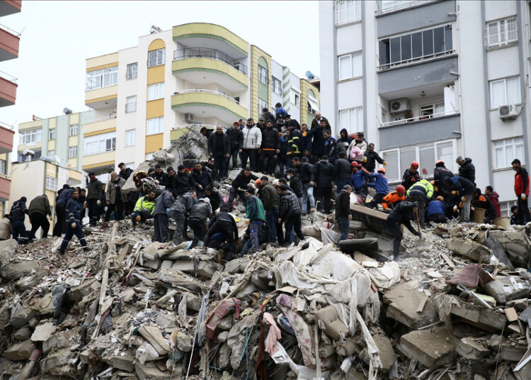 Қазақ елі Түркияға шұғыл көмек ретінде 1 миллион доллар береді