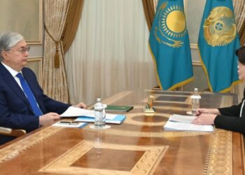 Мемлекет басшысы Конституциялық Сот төрағасы Эльвира Азимованы қабылдады