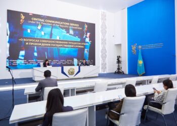 А. Жолманов: Мемлекеттік қызметшілерді бағалау тоқсан сайынғы негізде жүзеге асырылады