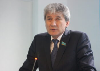 Бір кандидат Мәжіліс пен мәслихат депутаттығына қатар таласа алады — ОСК