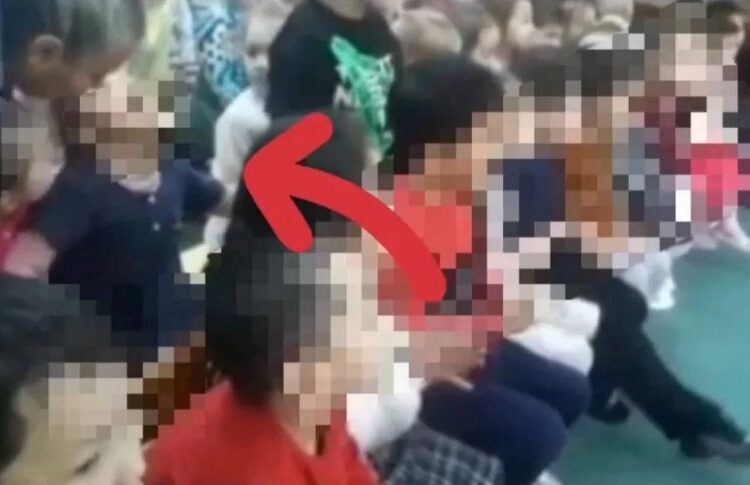 Қарағандыда баланың шашынан тартып, күш көрсеткен балабақша қызметкері жұмыстан шығарылды