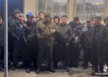 Жаркенттік такси жүргізушілер сырттан келетін қонақтарға қатаң ескерту жасады