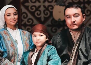 «Тіл маңызды емес»: Мәдина Сәдуақасова ұлын не себепті орыс мектебіне бергенін түсіндірді