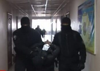 Некедегі әйелінің қаршадай ұлын 17 жерінен пышақтаған